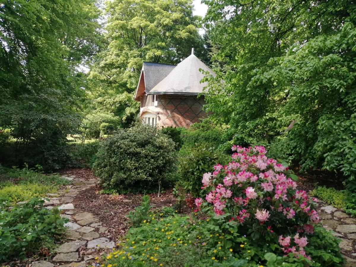 Chambre E Andre Le Domaine Des Jardins De Bracquetuit Exterior photo